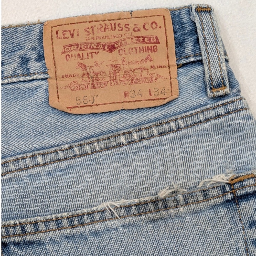 Levi's 560 Comfort Fit Jeans Mens 34x34 Light Wash Distressed Grunge Workwear